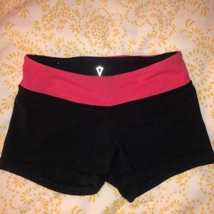 Ivivva shorts
